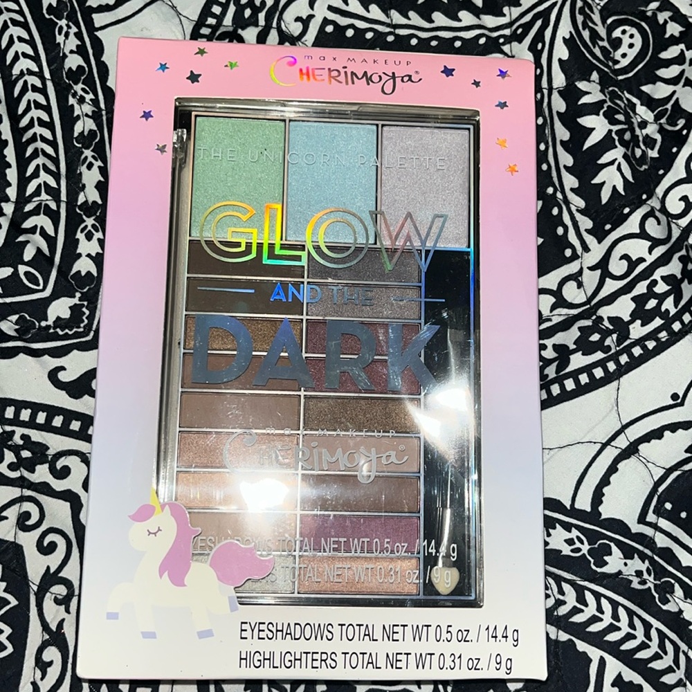 Cherimoya eyeshadow palette